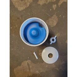 Abreuvoir Poule En Plastique Avec Pieds Imperial Easy Clean 30L Bleu Et Blanc - Gaun -Chemin Des Poulaillers Boutique abreuvoir poule plastique imperial gaun filtre reglable 1