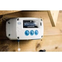 Portier électronique Poulailler Toutes Options à Piles ChickenGuard Pro 7 Portier électronique Poulailler Toutes Options à Piles ChickenGuard Pro -Chemin Des Poulaillers Boutique chickenguard portier electronique toutes options a piles modele pro vue 2