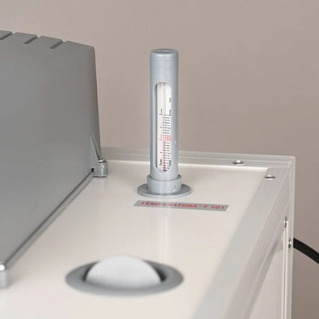 Couveuse Automatique Digitale Poule MG 70/100 Family Mini LED PVC Capacité 70 œufs - FIEM 3 Couveuse Automatique Digitale Poule MG 70/100 Family Mini LED PVC Capacité 70 œufs - FIEM – Image 3