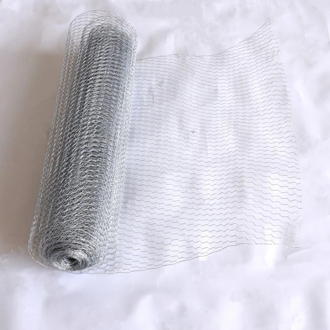 Zen Farm Grillage Poulailler Acier Galvanisé à Chaud Triple Torsion 25m X 1m épaisseur 0,8 Mm 5 Zen Farm Grillage Poulailler Acier Galvanisé à Chaud Triple Torsion 25m X 1m épaisseur 0,8 Mm – Image 5