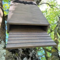 Nichoir Chauve-souris Bois FSC Petite Taille -Chemin Des Poulaillers Boutique maison chauve souris petite vue dessous 2