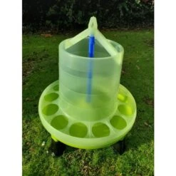 Gaun Mangeoire Poule à Pieds En Plastique Recyclé Eco 12Kg -Chemin Des Poulaillers Boutique mangeoire poule plastique recycle eco gaun 12kg ouverte