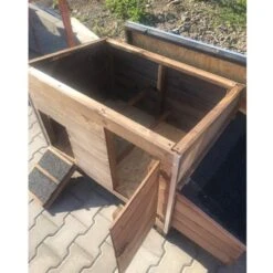 Poulailler Houdan XL Toit Shingle Noir 6 Poules Epicéa FSC 19 Poulailler Houdan XL Toit Shingle Noir 6 Poules Epicéa FSC -Chemin Des Poulaillers Boutique poulailler houdan xl toit ouvert