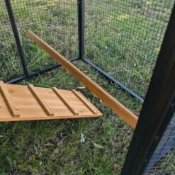 Poulailler Padoue Châssis Acier Toit Shingle 6 à 8 Poules Avec Parc Grillagé 13 Poulailler Padoue Châssis Acier Toit Shingle 6 à 8 Poules Avec Parc Grillagé -Chemin Des Poulaillers Boutique poulailler padoue extension vue chelle