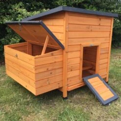 Poulailler Sussex L Toit Shingle Noir Ouvrant 4 à 6 Poules Bois FSC -Chemin Des Poulaillers Boutique poulailler sussex profil avant ouvert 1