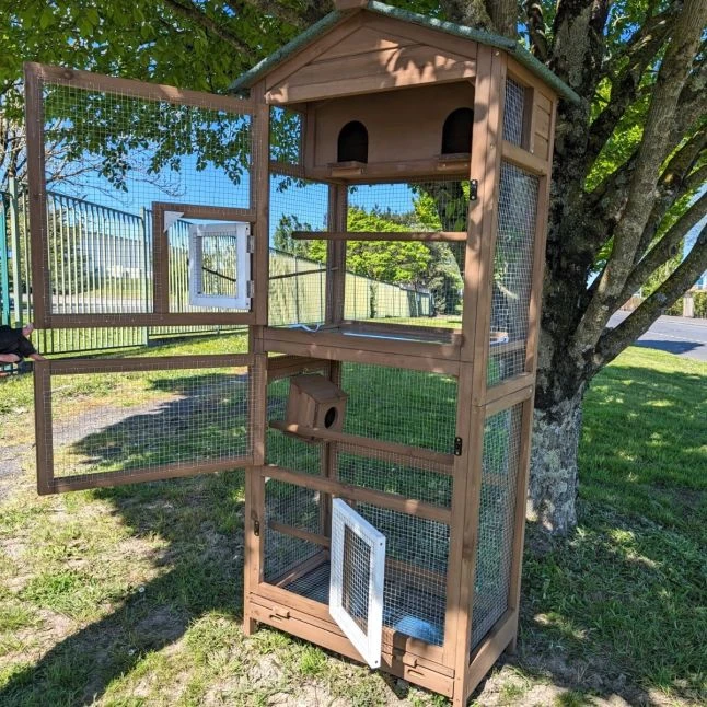 Volière Pour Oiseaux En Bois Double Toit Shingle 9 Volière Pour Oiseaux En Bois Double Toit Shingle – Image 9